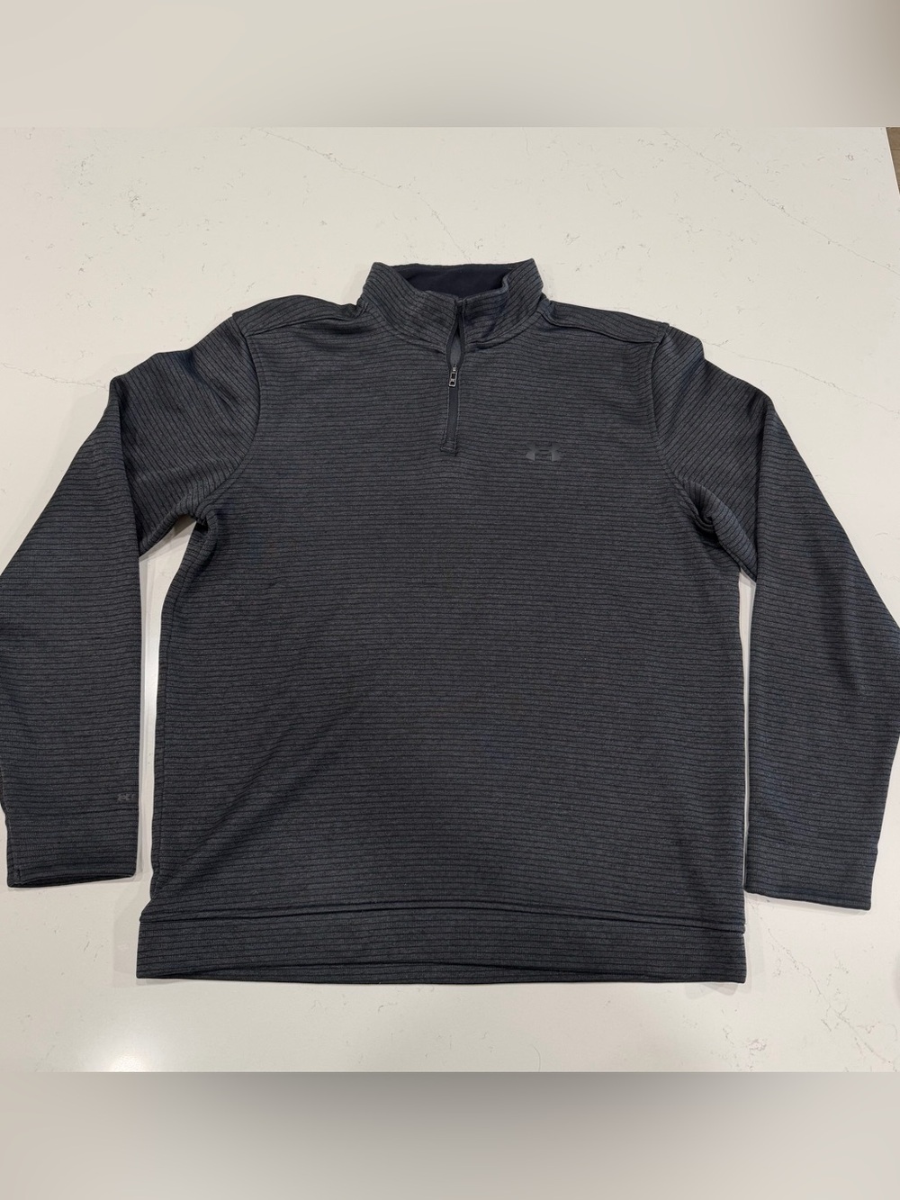 Under Armour Men's Charcoal Gray Quarter-Zip Sweater - Large
